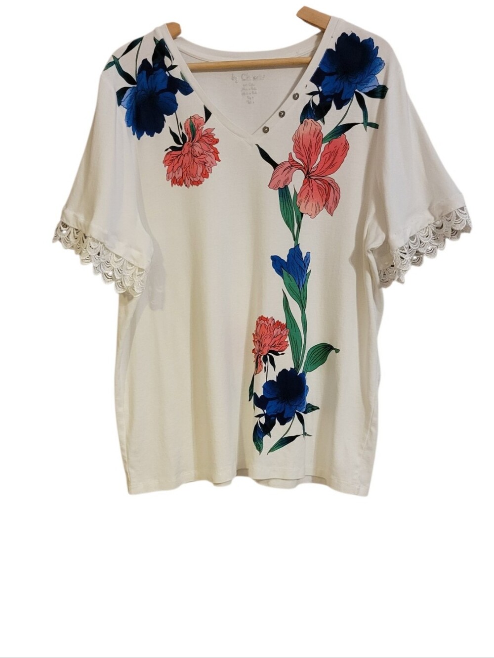 Chico's White Floral Lace Trim Top